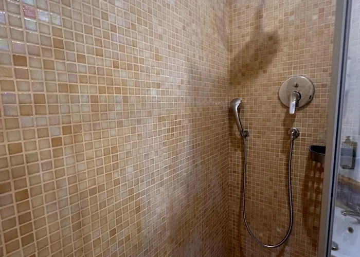 Отель типа "постель и завтрак" Spqr House 3*